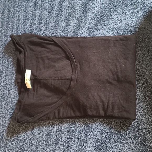 Black t shirt - Picture 4 of 4